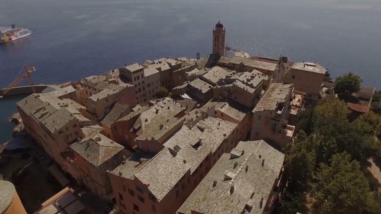 La Casa Di Sbiri Au Coeur De La Citadelle Apartman Bastia  Kültér fotó